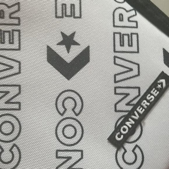 Converse Lunch Bag - Picture 3 of 4